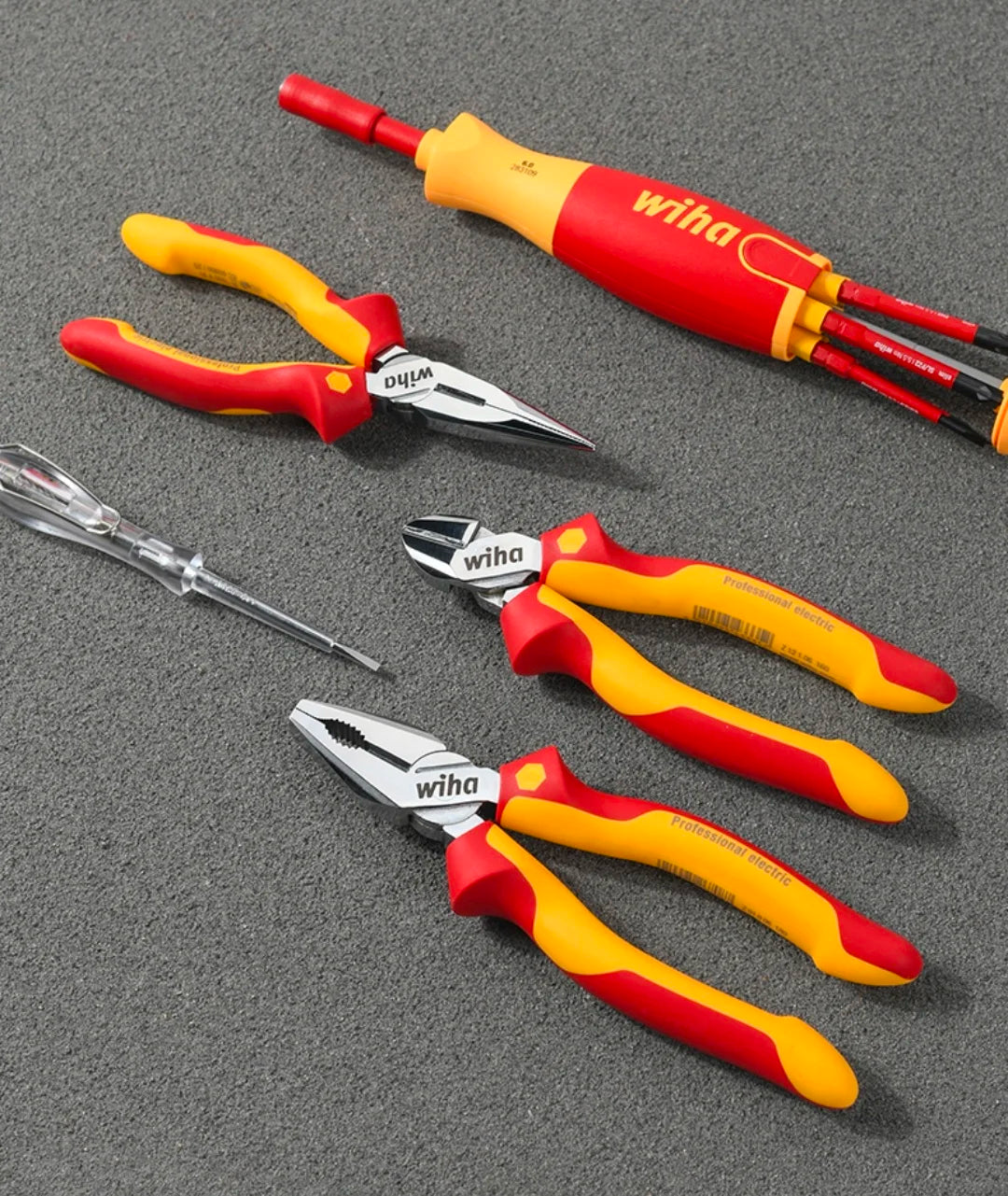 Wiha 90999C 6-Piece 1000V VDE Insulated Electrician Tool Kit, Multifunctional Pliers Screwdriver Set with Portable Storage Bag