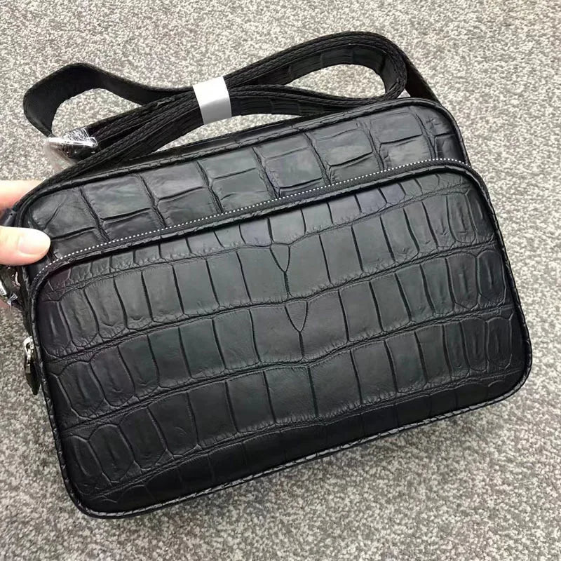 2022 New Designer Belly Crocodile Skin Men's Shoulder Bag Fashion Men Real Crocodile Bag High Quality Large Capacity Male Bag 45