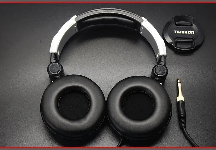 Wireless Gaming Headset with Active Noise Cancellation - Pioneer Silver Tidesmit
