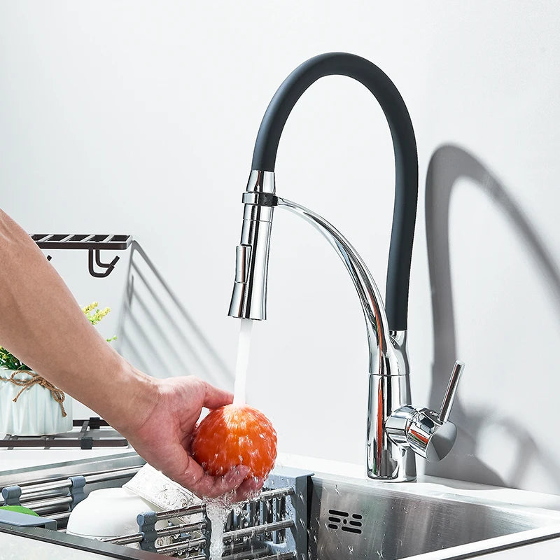 Rubber Kitchen Faucet Mixer Tap Rotation Pull Down Stream Sprayer Taps Hot Cold Water Tap with Single Handle Kitchen Tap