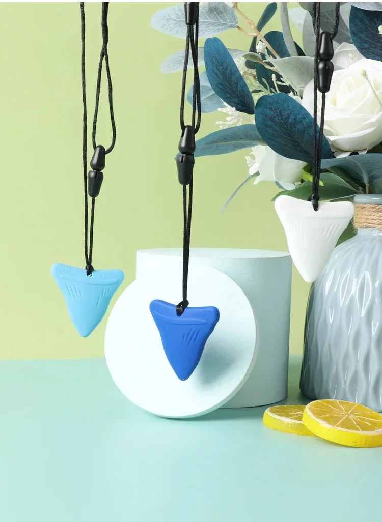 Kids Sensory Chew Necklace Brick Chewy Kids Silicone Triangle Fangs Toys Silicone Teeth for Children with Autism