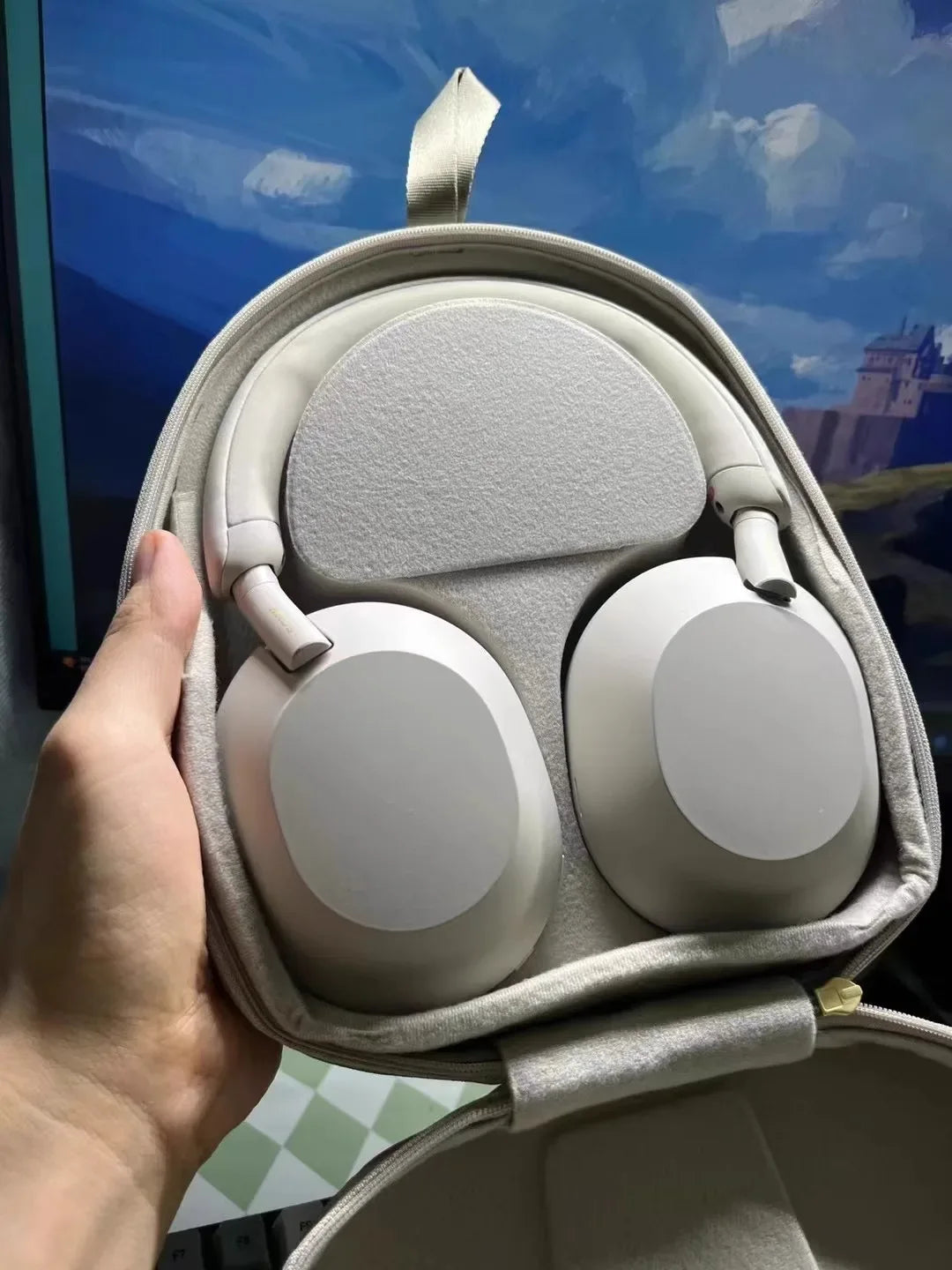 Sony WH-1000XM5 Wireless Noise Cancelling Headphones by Tidesmit Slive france Tidesmit
