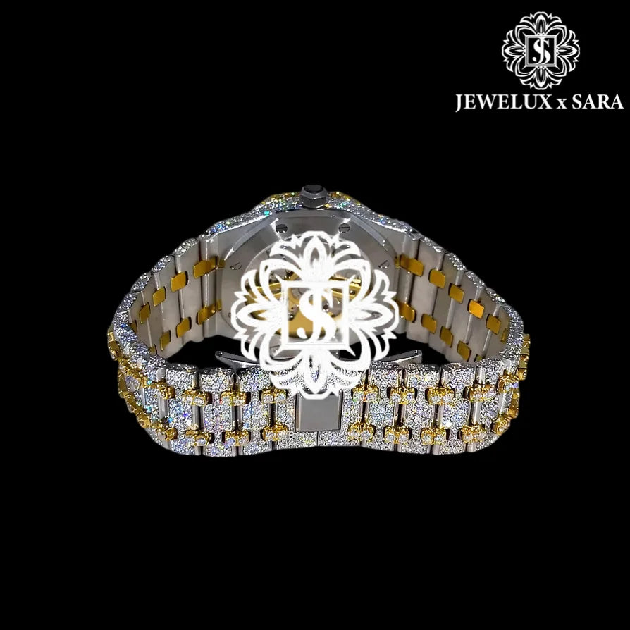 Premium Quality Exclusive Silver Diamond Luxury Watch Water Resistant Automatic Movement Available for Affordable Price