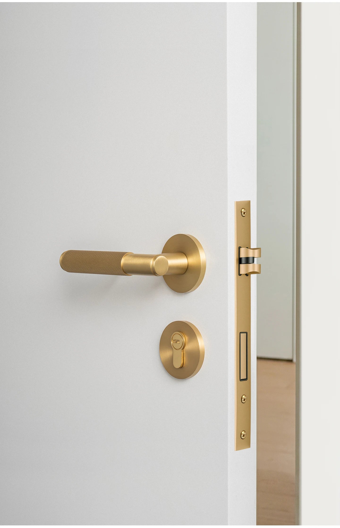 DOOROOM Brass Door Lock Set Modern Knurled Matte Brushed Copper Interior Door Lock Decorative Lock Privacy Lock Passage Lock