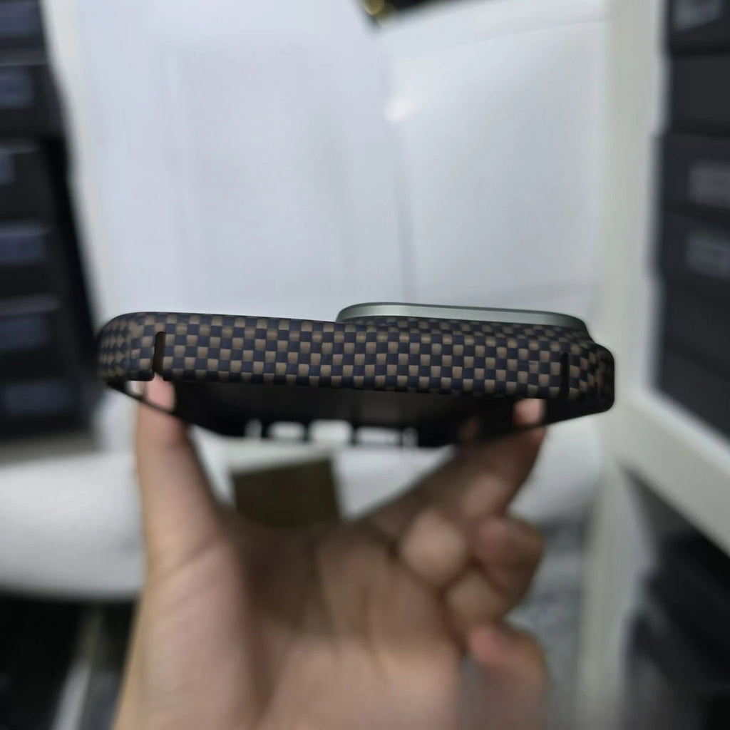 Kevlar Magnetic Phone Case for iPhone 15 and 16 Series | Slim Fit Tidesmit