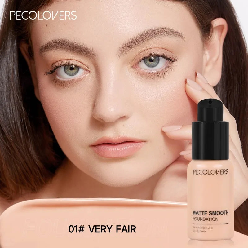 Tidesmit long-lasting waterproof liquid foundation texture close-up for natural sweat-proof face makeup finish