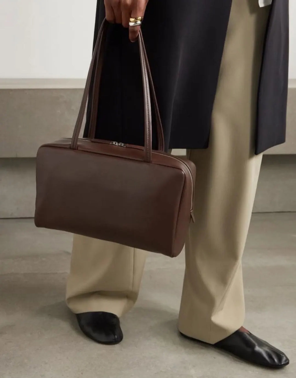 New  sheepskin bowling bag for autumn and winter 2025, high-quality long handled shoulder bag, sheepskin handbag