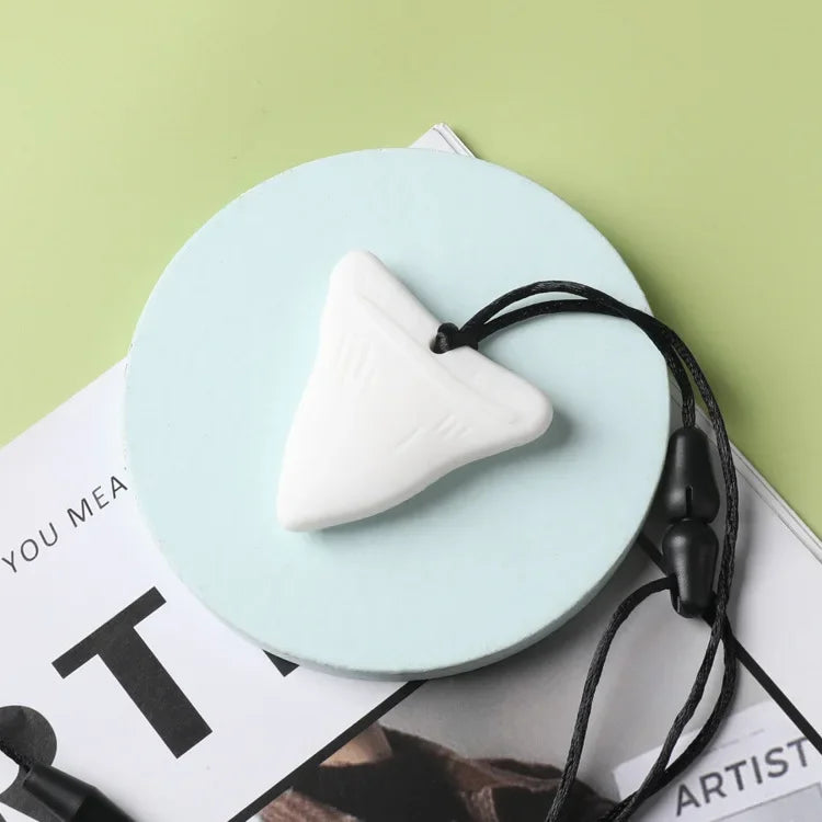 Sensory Chew Necklaces for Kids with Teething, for ADHD Autism Biting Needs, Oral Motor Chewy Teether Silicone Teethers