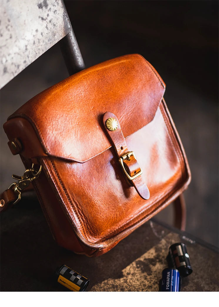 Fashion vintage outdoor daily genuine leather men's small phone shoulder bag designer handmade luxury cow leather crossbody bag