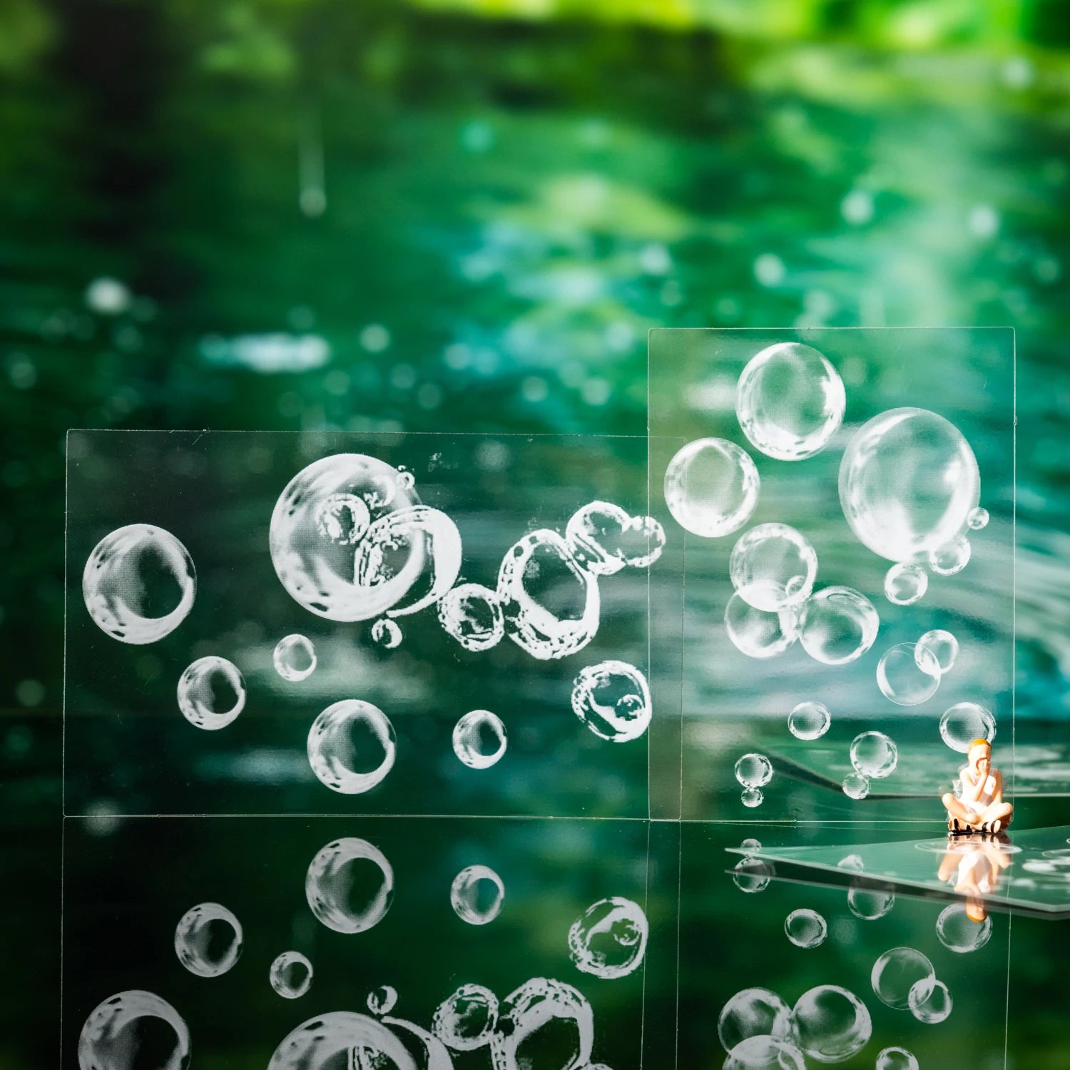Clear PET bubble stickers for creative journal decoration, scrapbooking, and aesthetic DIY stationery projects.