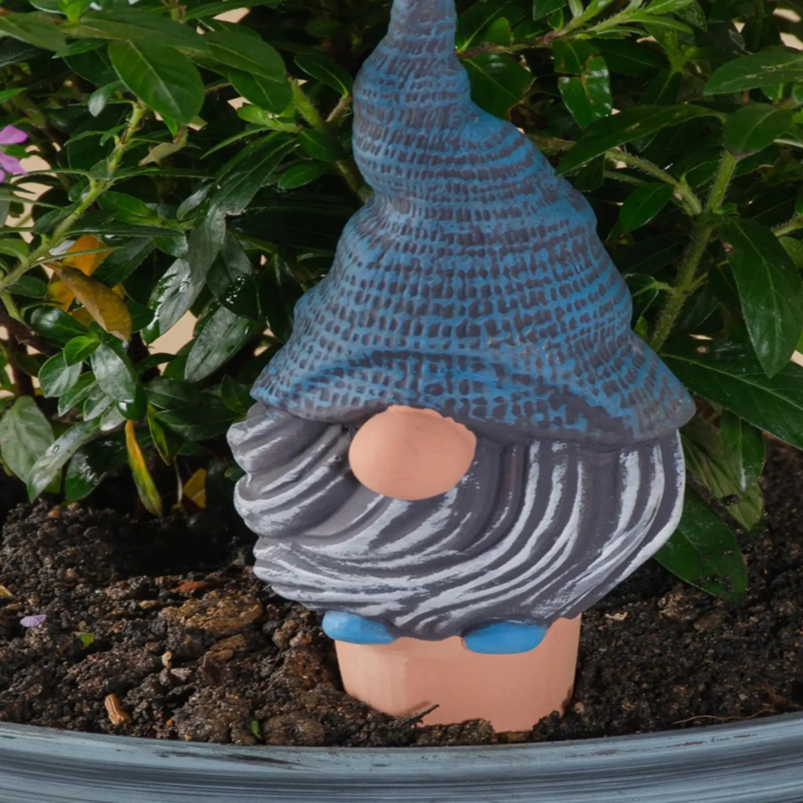 Automatic Potted Plant Watering SystemCute Gnome Shape Irrigation Spikes Efficient Self Watering Planter Insert Plant Waterer