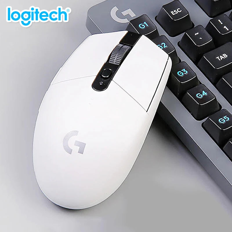 Logitech G304 LIGHTSPEED Wireless Mouse Game Mouse Lightweight and Portable  Light speed PC Gamer Same Model No Driver Vers