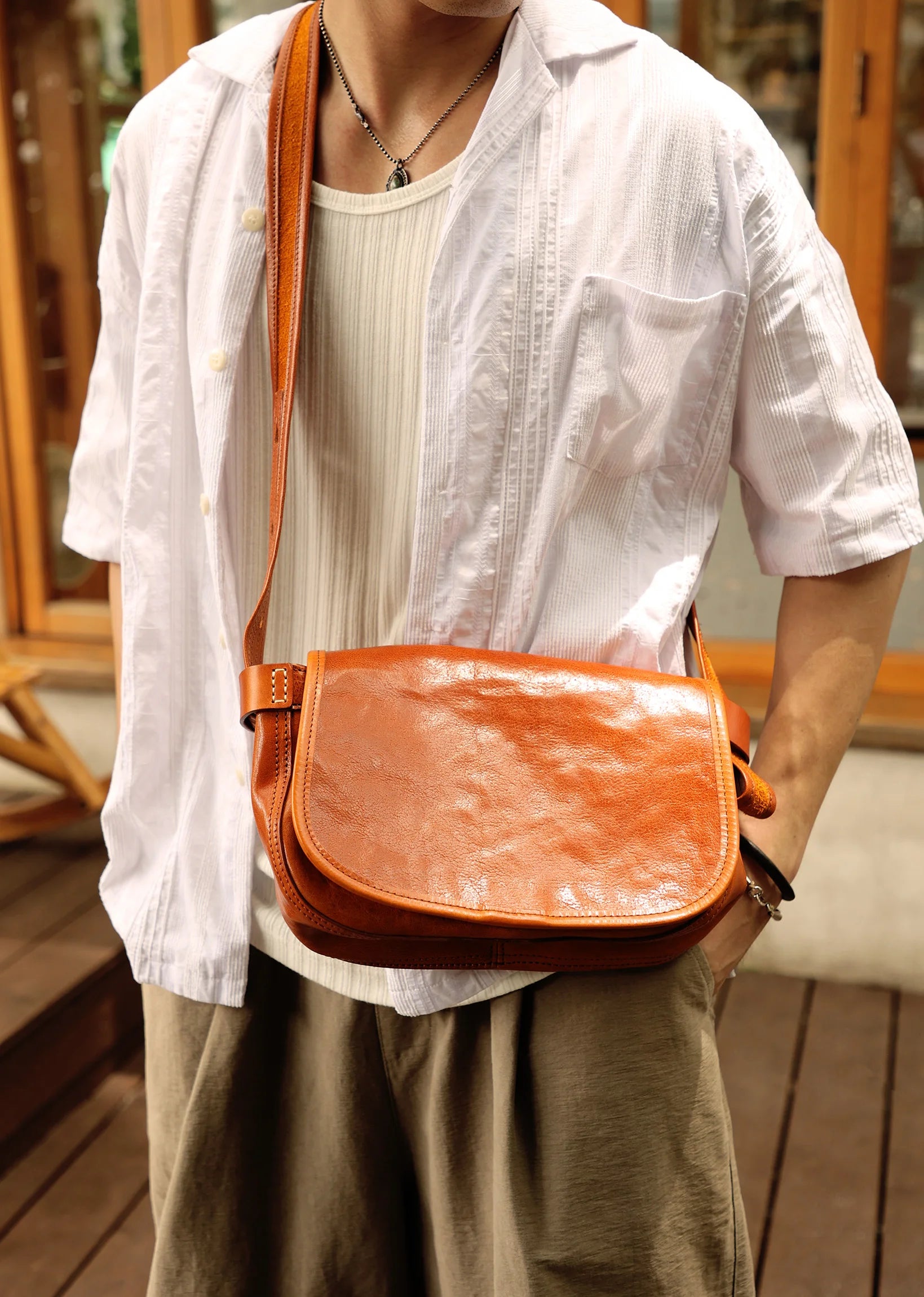 Casual daily luxury vintage designer handmade genuine leather men's women's shoulder bag vegetable tanned cowhide crossbody bag