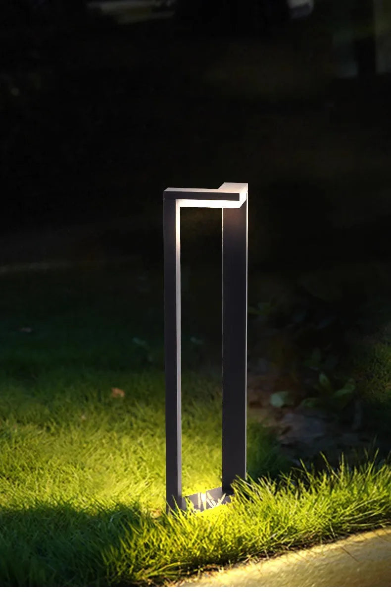 New LED Lawn Light Outdoor Waterproof IP65 110V 220V 230V Street Lamp For Garden Path Landscape Park Villa Courtyard Lighting
