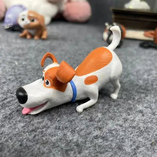 Cute Max dog figurine from Secret Life of Pets, small PVC toy collectible, perfect pet-themed decor or gift.