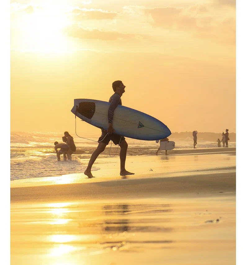 JEAN MISS men's spicy fougere woody cologne. Long-lasting, fresh, energetic parfum for romantic dates. Surfer lifestyle.