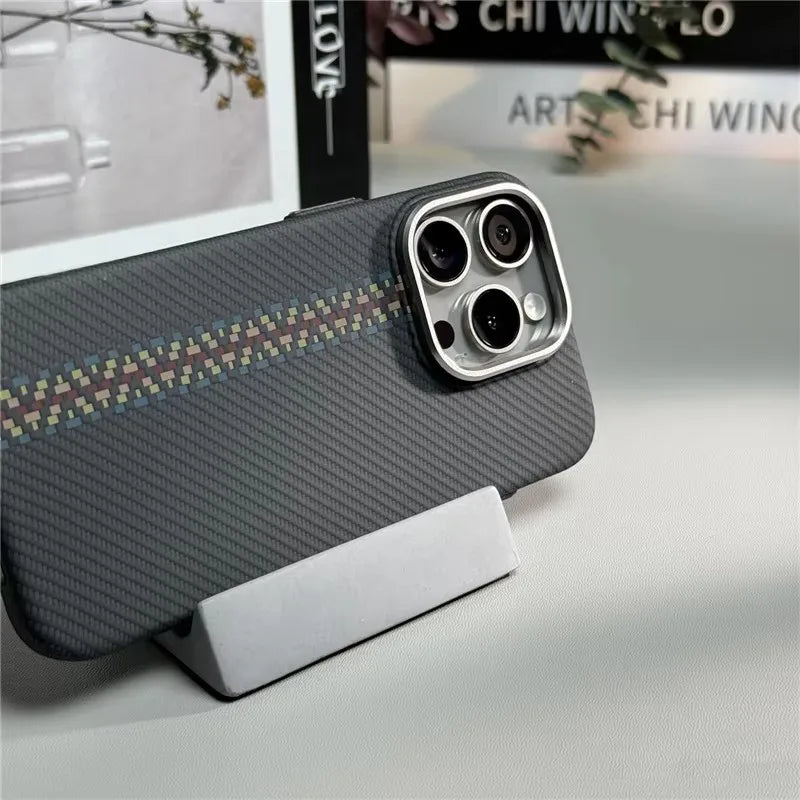 iPhone 16 Pro Max MagSafe Case | Carbon Fiber Shock-Absorbing Cover Tidesmit