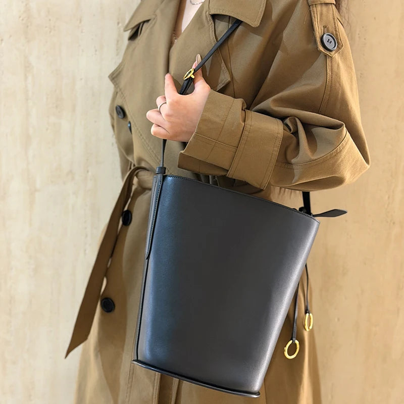 2026 New Bucket Bag Rear Saddle Design High end Leather Shoulder Bag Leather Crossbody Bag