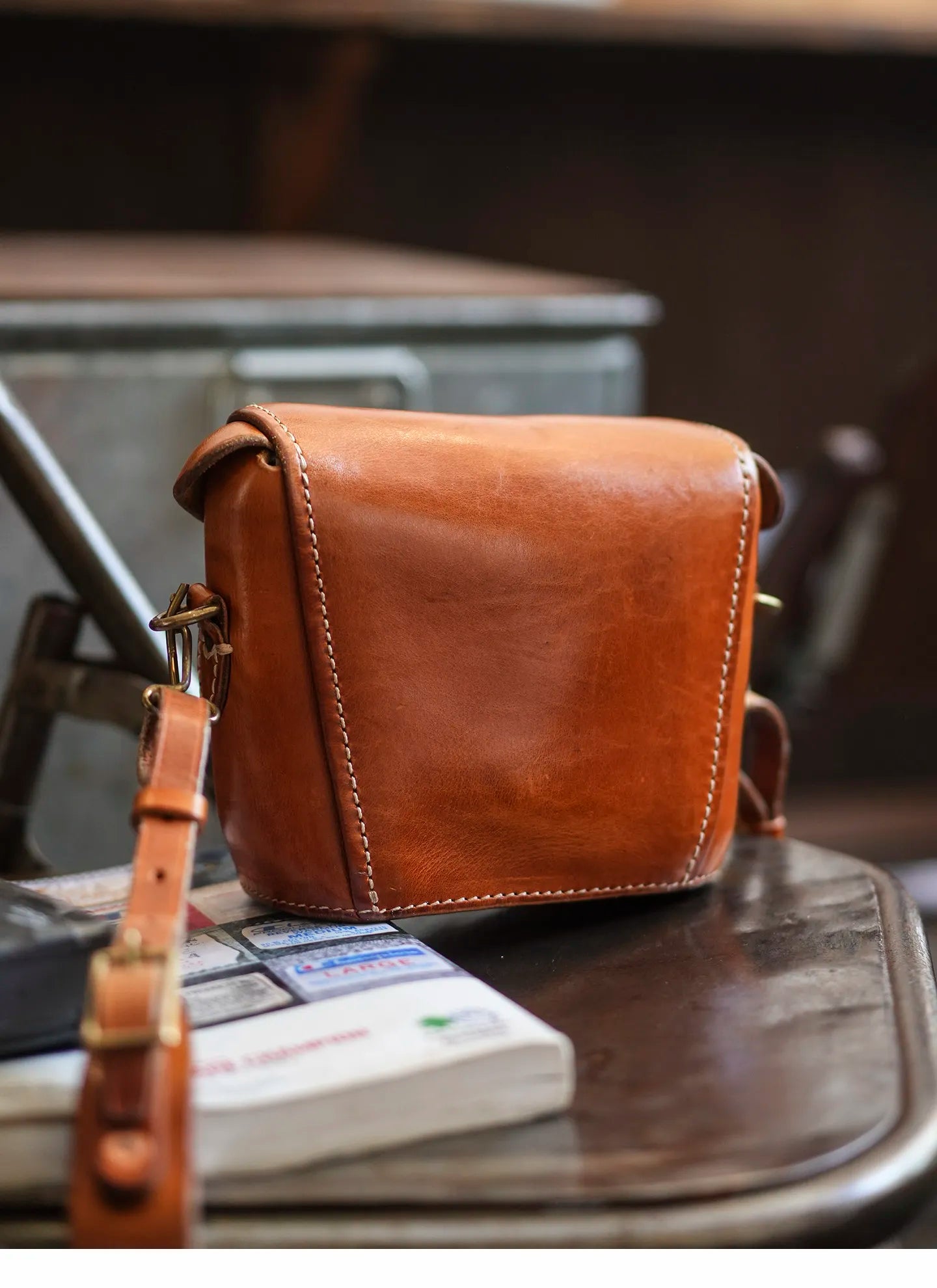 casual high quality genuine leather men's small crossbody bag fashion designer handmade first layer cowhide shoulder bag