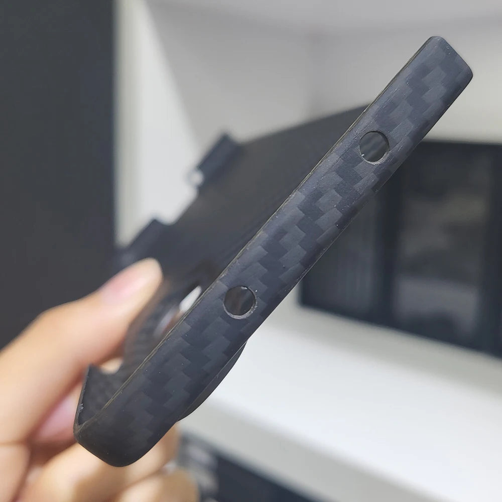 Samsung Galaxy Z Fold 6 Carbon Fiber Case | Ultra-Thin Aramid Cover Tidesmit