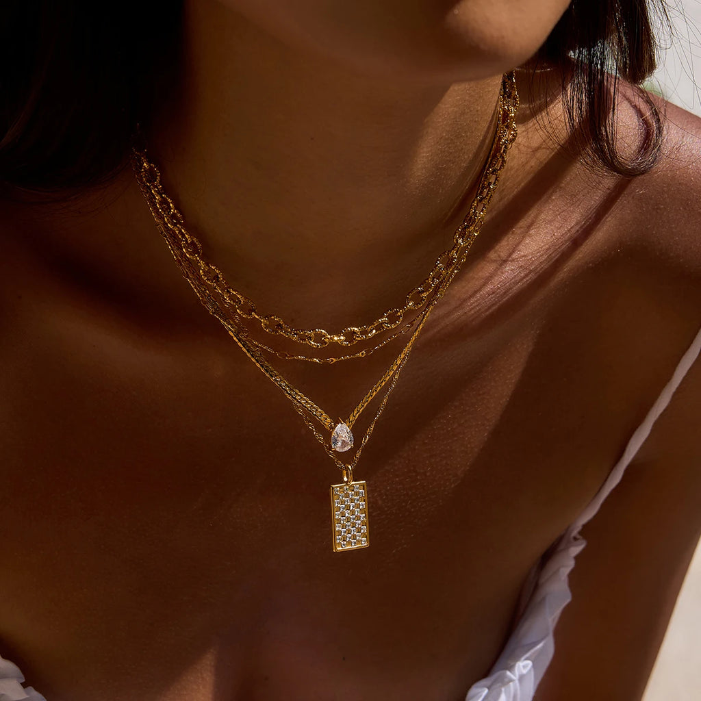 Yori New Arrival Handmade Summer Jewelry 18K PVD Plated Waterproof Statement Rectangular Pendant Necklace