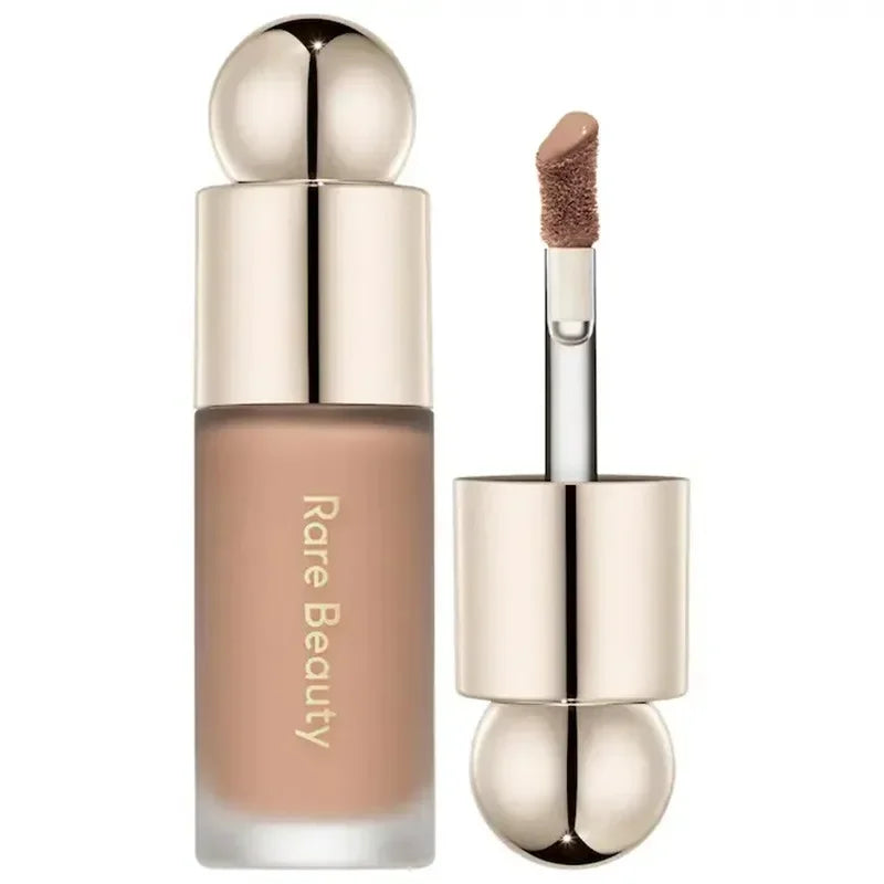 Tidesmit 2026 liquid highlighter bronzer contouring cream for shimmering face makeup texture close-up