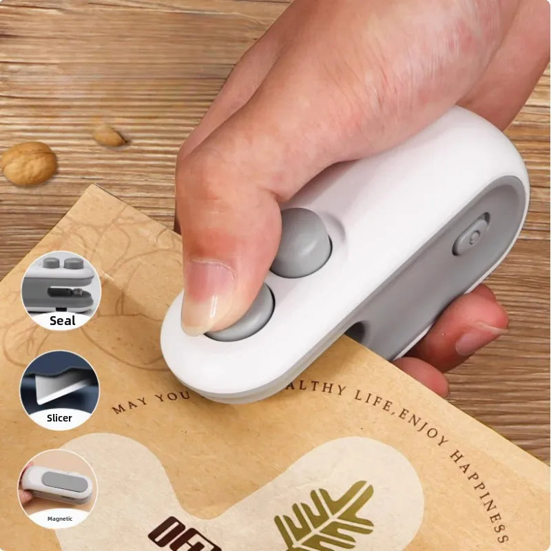 USB Portable Mini Sealer for Snacks Home Use Rechargeable Vacuum Sealer Handheld Food Plastic Packaging Heat Sealer