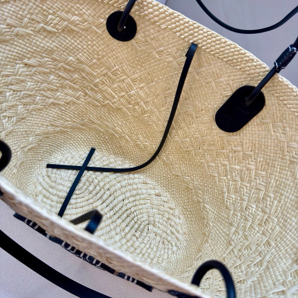 2026 New Handmade Raffia Straw Bohemian Woven Crochet Tote Shoulder Bag Women Summer Beach Holiday Brown Palm Leaf Basket