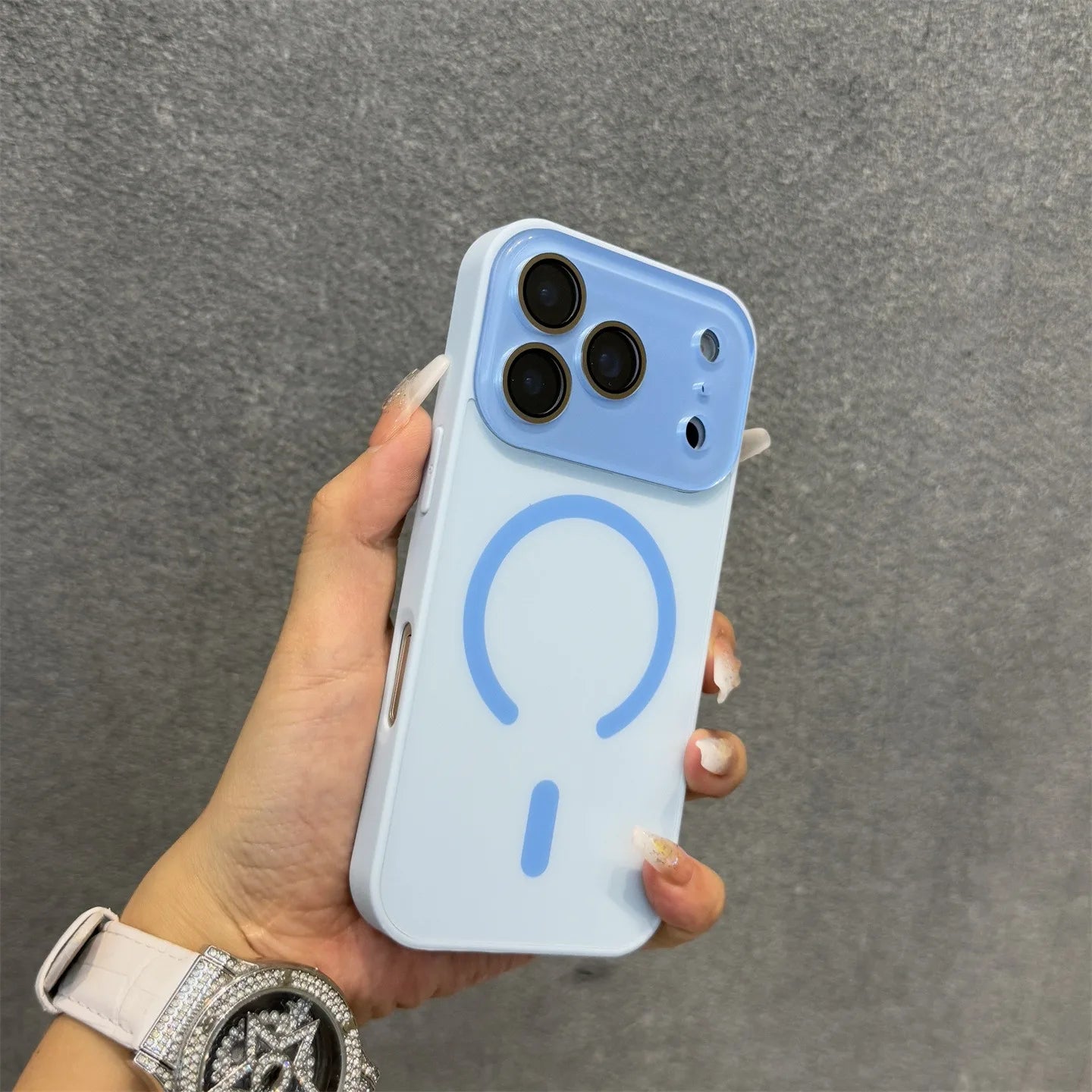 Magnetic iPhone 16 Pro Case with Matte Electroplating and Lens Protection SKY BLUE Tidesmit
