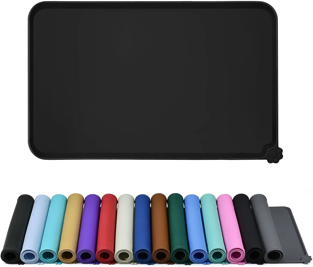 Waterproof silicone pet feeding mat with raised edges for spill-proof dog and cat food bowls. Durable, non-slip base.
