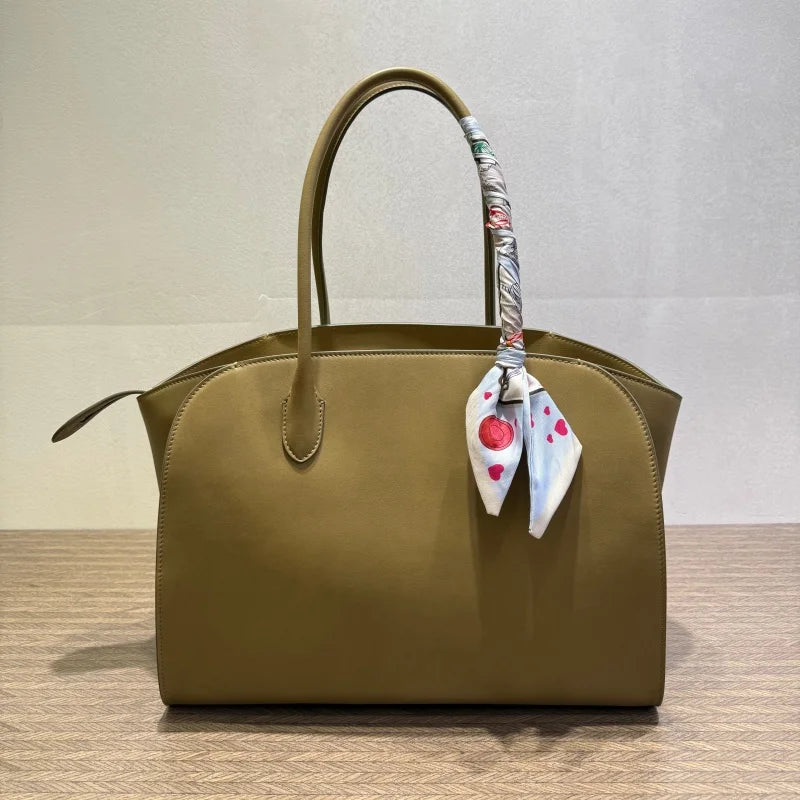 2026 high-quality genuine leather Marlo 12 inch 14 inch saddle leather tote bag, women's shoulder bag, high-end leather texture,