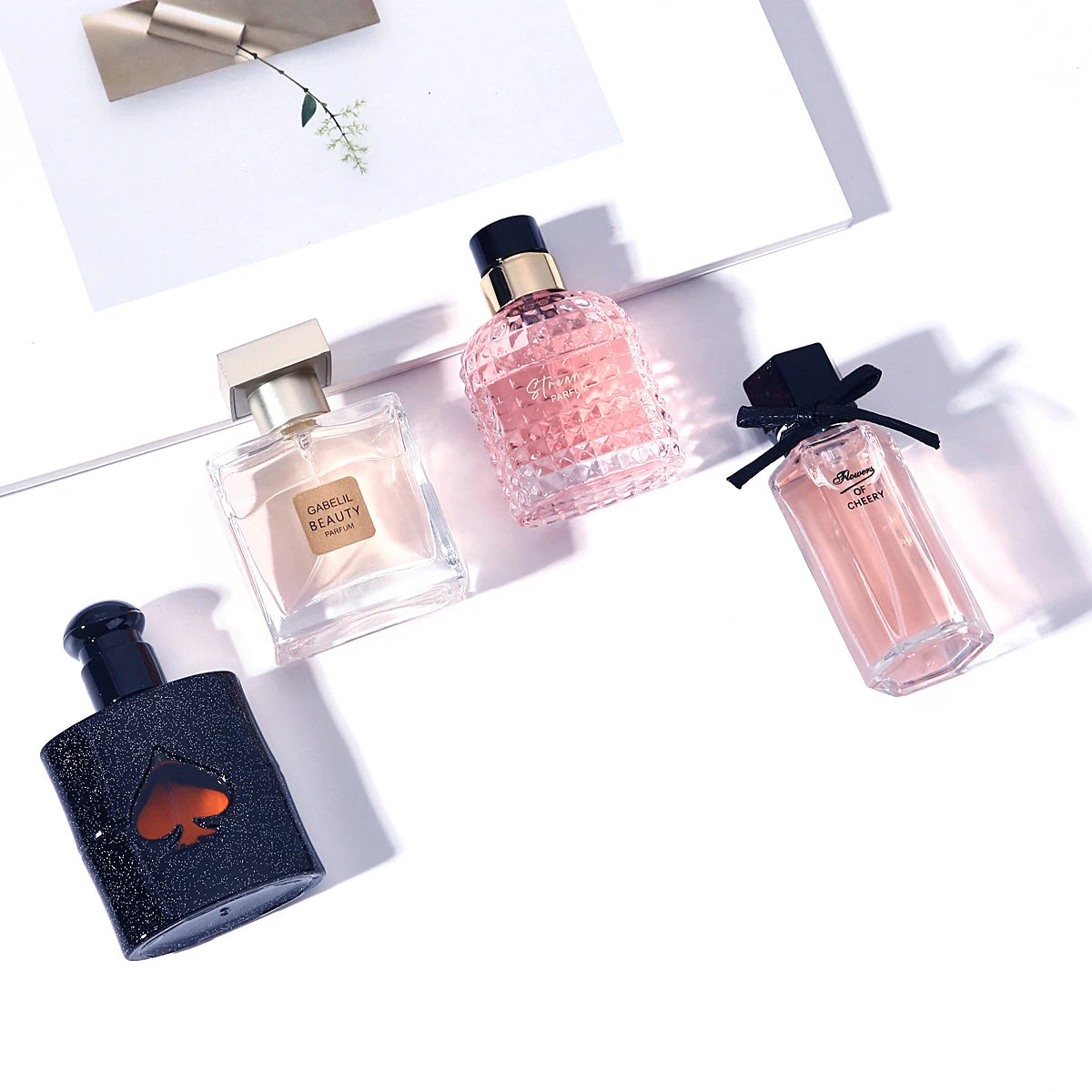 2025 Original women's EDT perfume gift set: four unique glass bottles featuring floral, fresh, and pheromone scents.