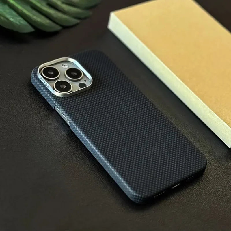 iPhone 16 Pro Max Carbon Fiber Case | Military-Grade Slim Protection Tidesmit