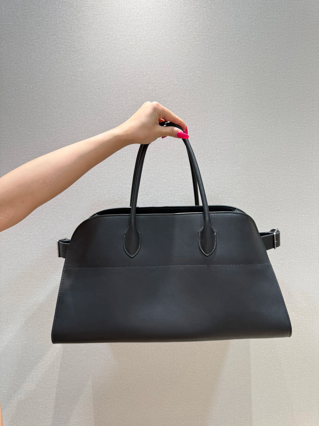 Unisex saddle leather all steel hardware inner sheepskin single shoulder large capacity hand-held horizontal bag