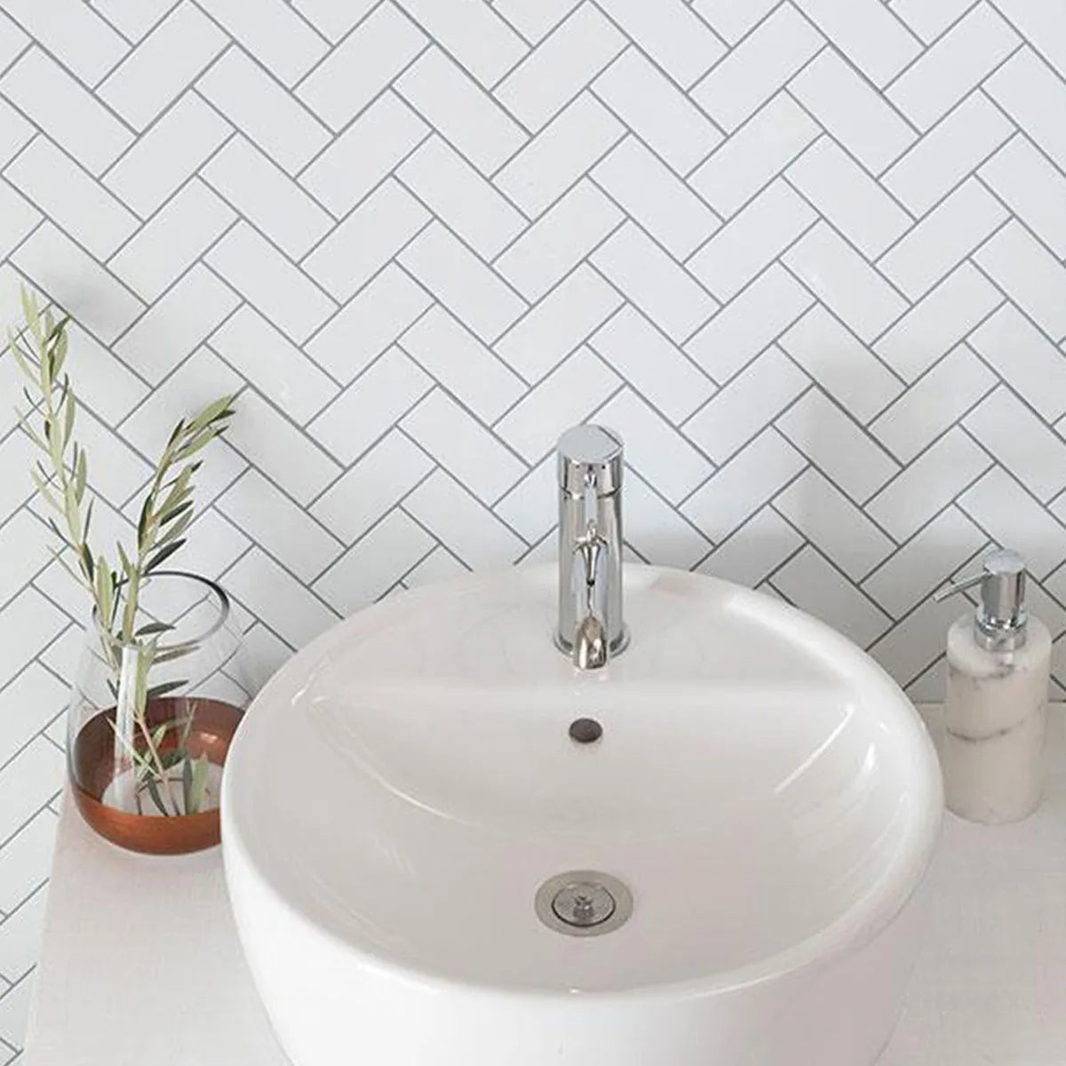 5/10Sheet Stick on Self-Adhesive Tile White Peel and Stick Tiles for Kitchen and Bathroom Herringbone Peel and Stick Back Splash