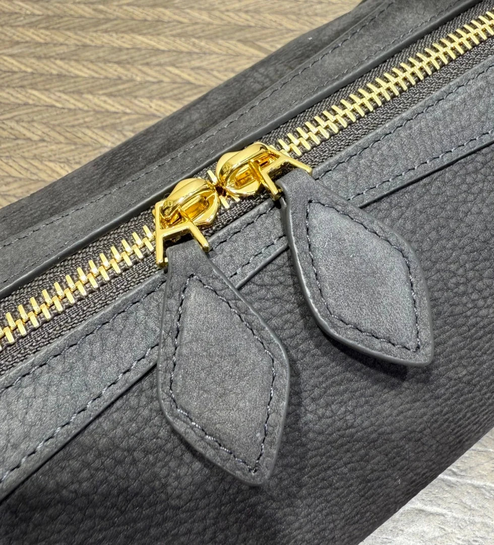 2026 high-quality genuine leather sausage bag, high-end customized high silk gloss leather handbag, women's shoulder bag