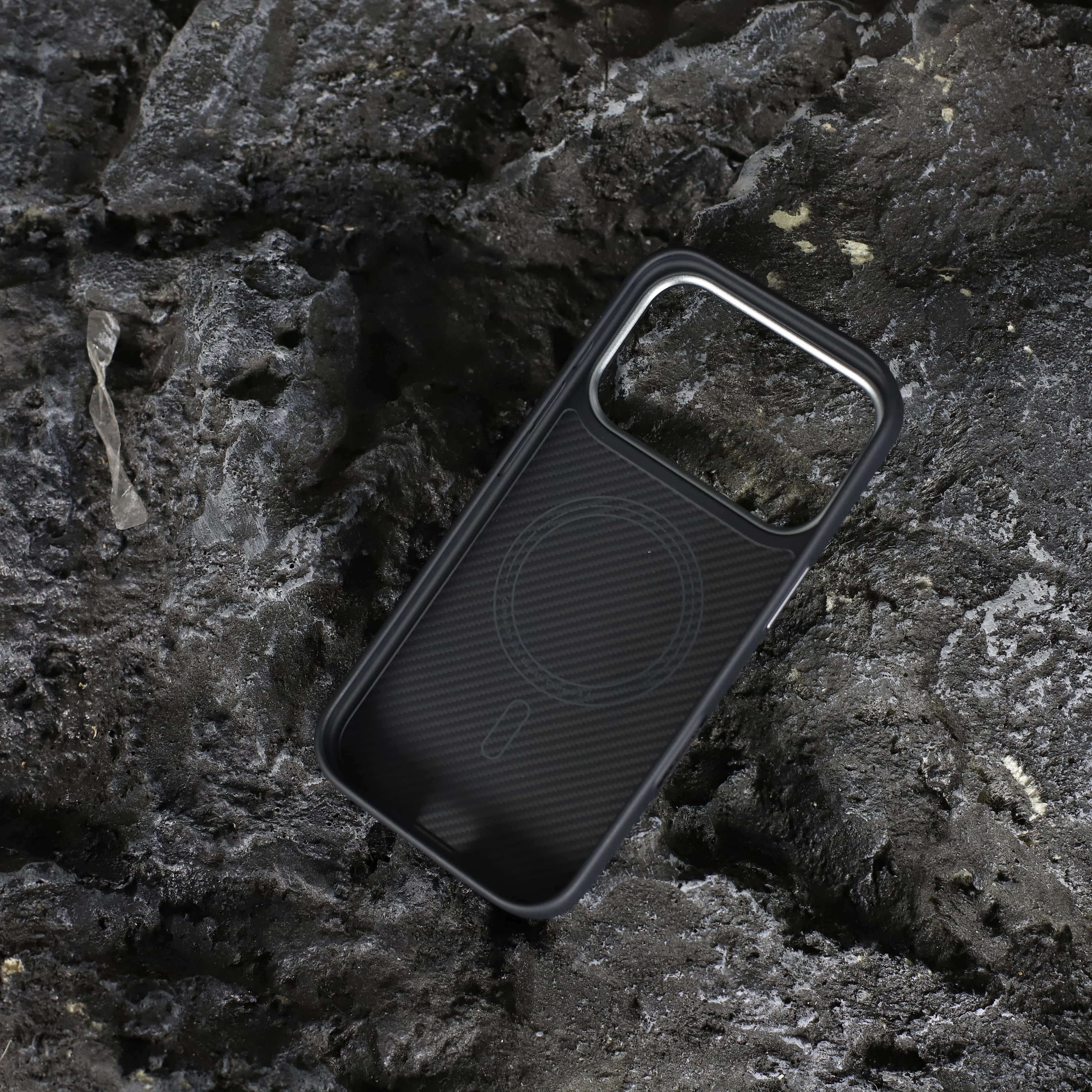 iPhone 17 Pro Max Aramid Fiber Case – Slim Kevlar Armor Tidesmit Tidesmit