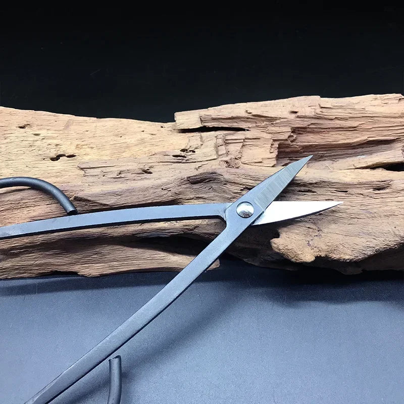 Bonsai pruning scissors with long steel blades and black loop handles