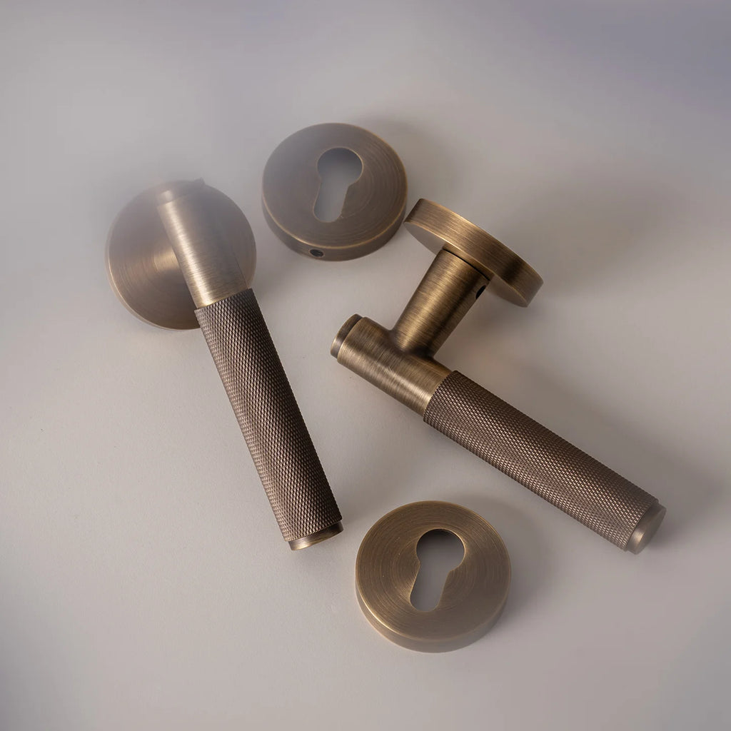 DOOROOM Brass Door Lock Set Modern Knurled Antique Bronze Interior Door Lock Decorative Lock Privacy Lock Passage Lock