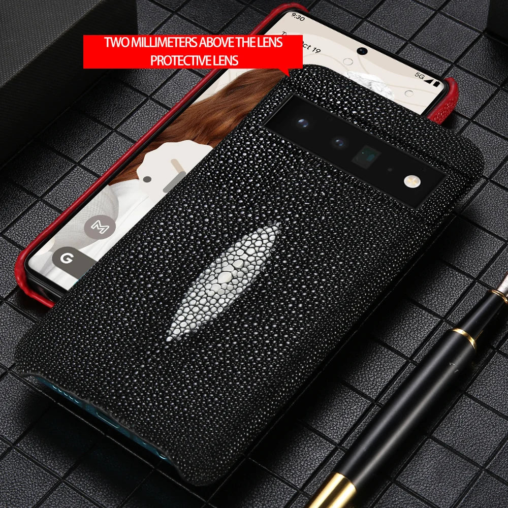 Google Pixel 9 Pro Stingray Leather Case - Slim Shock-Absorbing Cover Tidesmit