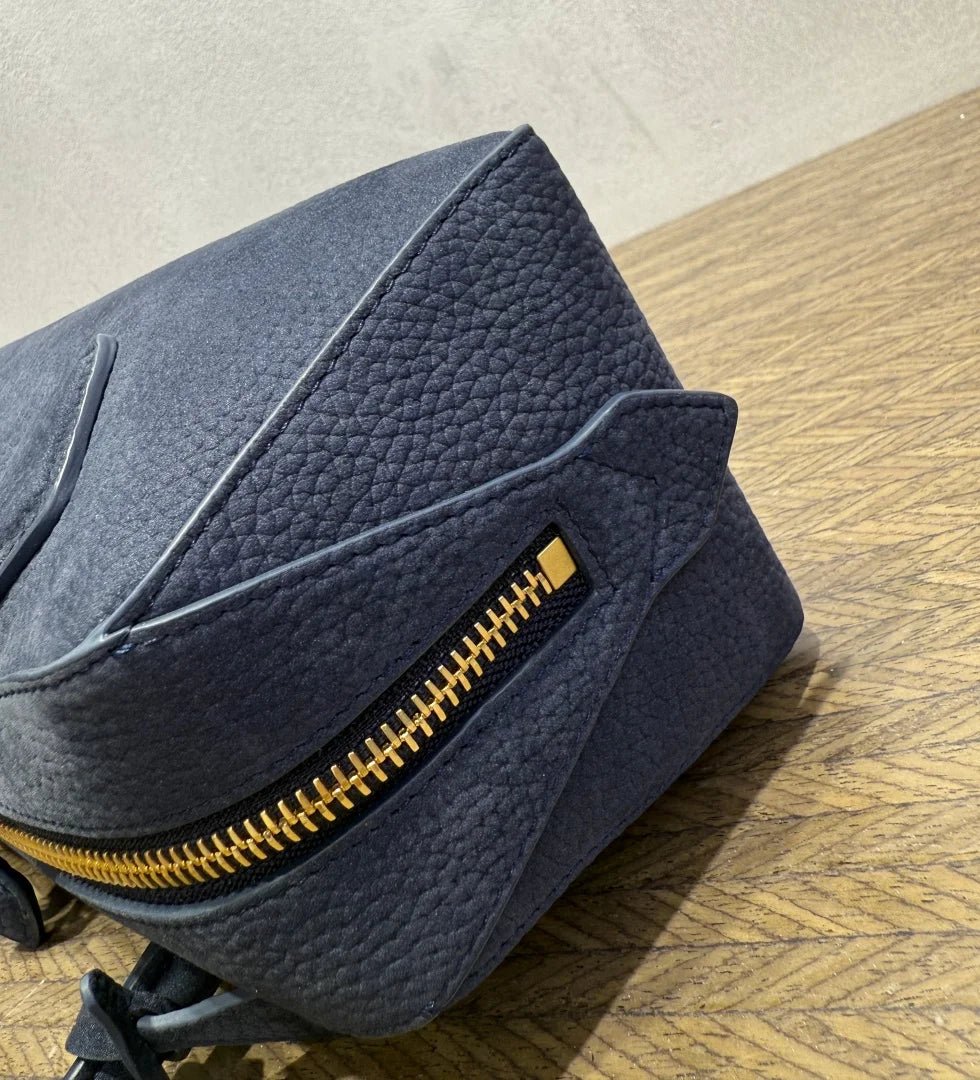 2026 high-quality genuine leather sausage bag, high-end customized high silk gloss leather handbag, women's shoulder bag