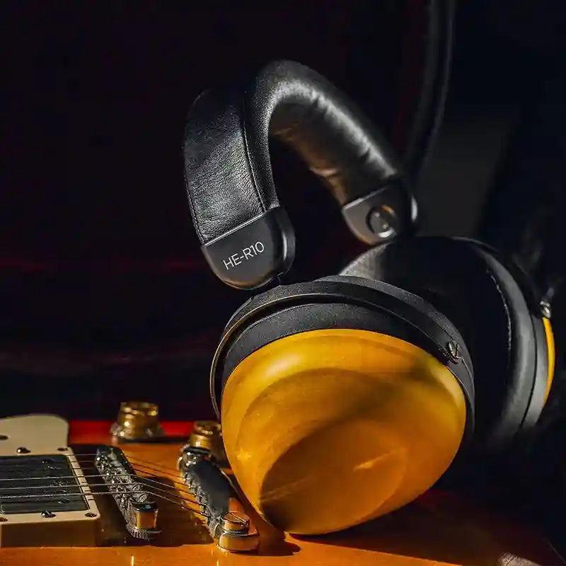 HIFIMAN HE-R10D Closed Back Headphones | Dynamic Driver Wired Audio Tidesmit