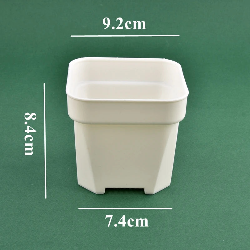 White square plastic planter pot, 9.2 cm size