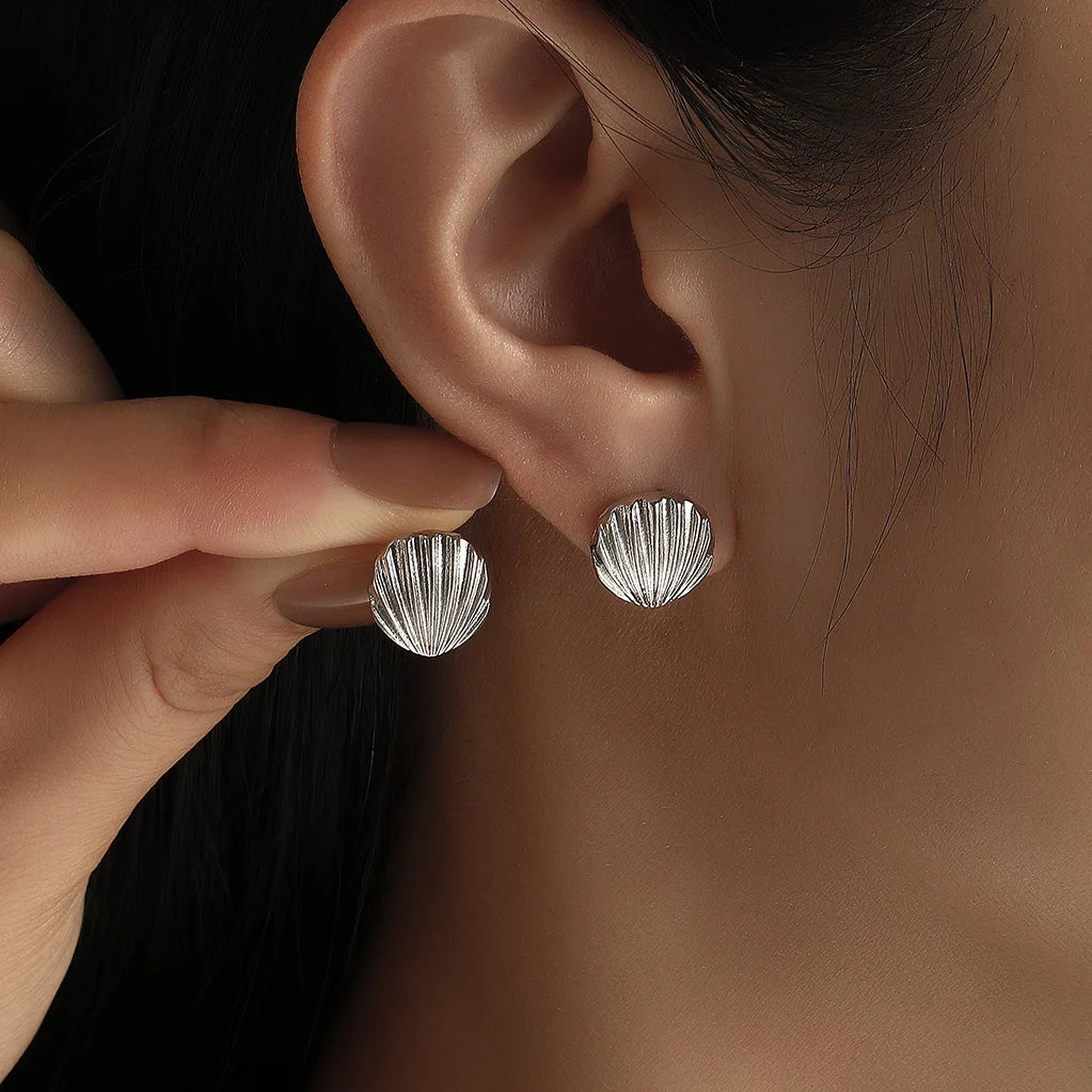 Punk Metal Starfish Stud Earrings for Women Fashion Gold Color Star Geometric Temperament Earrings Summer Jewelry Gift