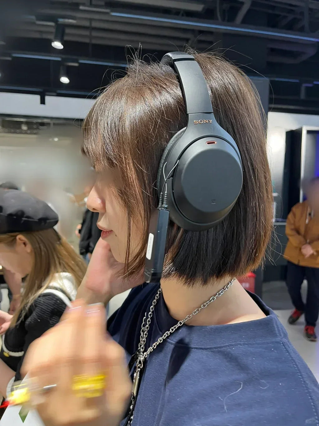 Sony WH-1000XM4 Wireless Noise Canceling Headphones - Tidesmit Tidesmit