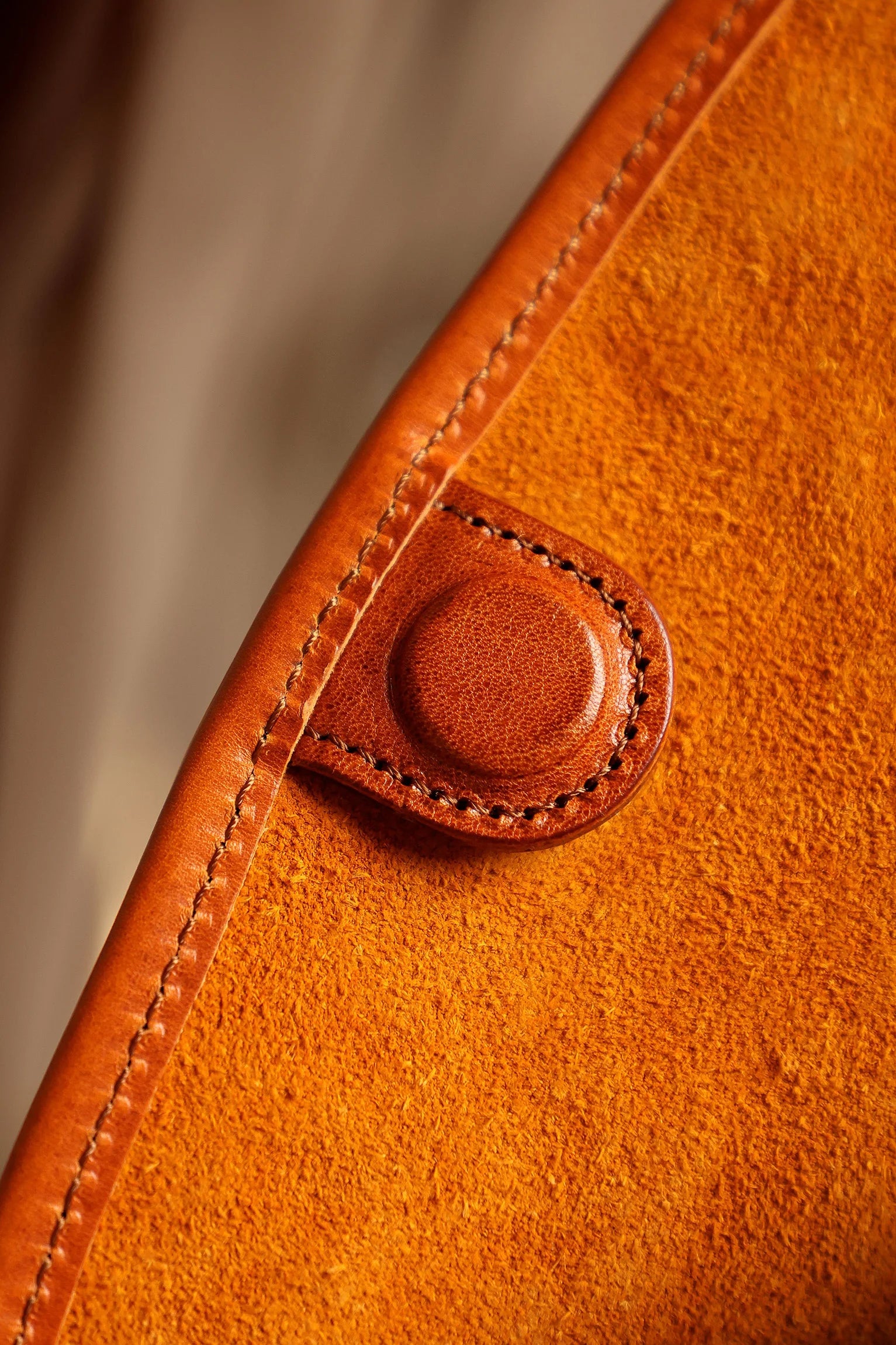 Casual daily luxury vintage designer handmade genuine leather men's women's shoulder bag vegetable tanned cowhide crossbody bag