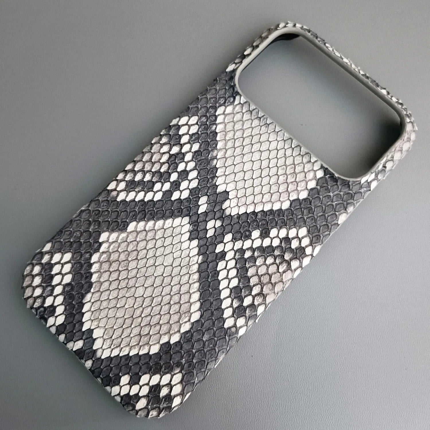 Python Leather iPhone Case: Genuine Snakeskin Slim Fit Protection Original Back Tidesmit