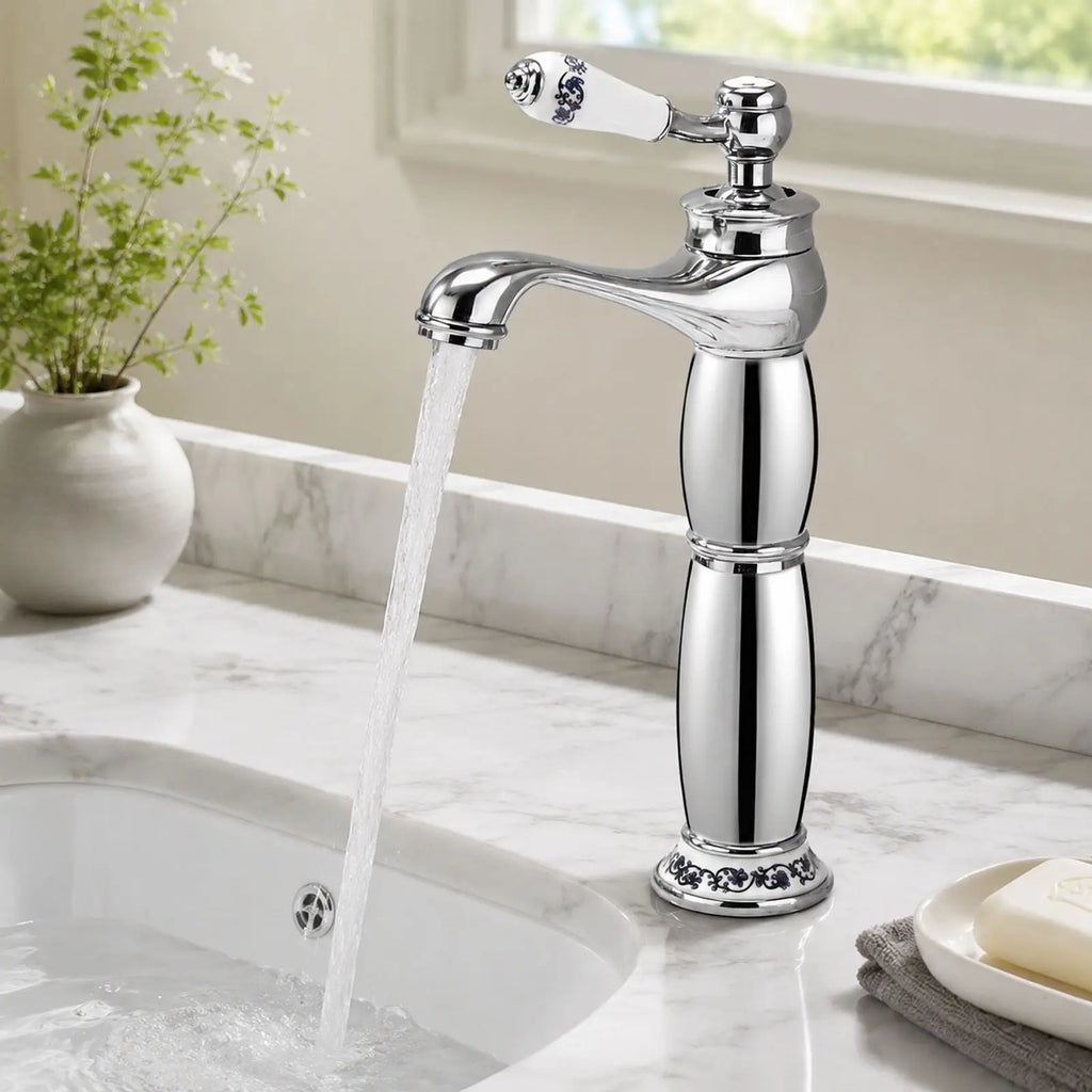 Solid Brass Silver Single-Handle Bathroom Faucet, Chrome-Plated Modern Deck Mount Basin Tap, 0.5-0.7MPa High-Pressure Cold/Hot Water Mixer