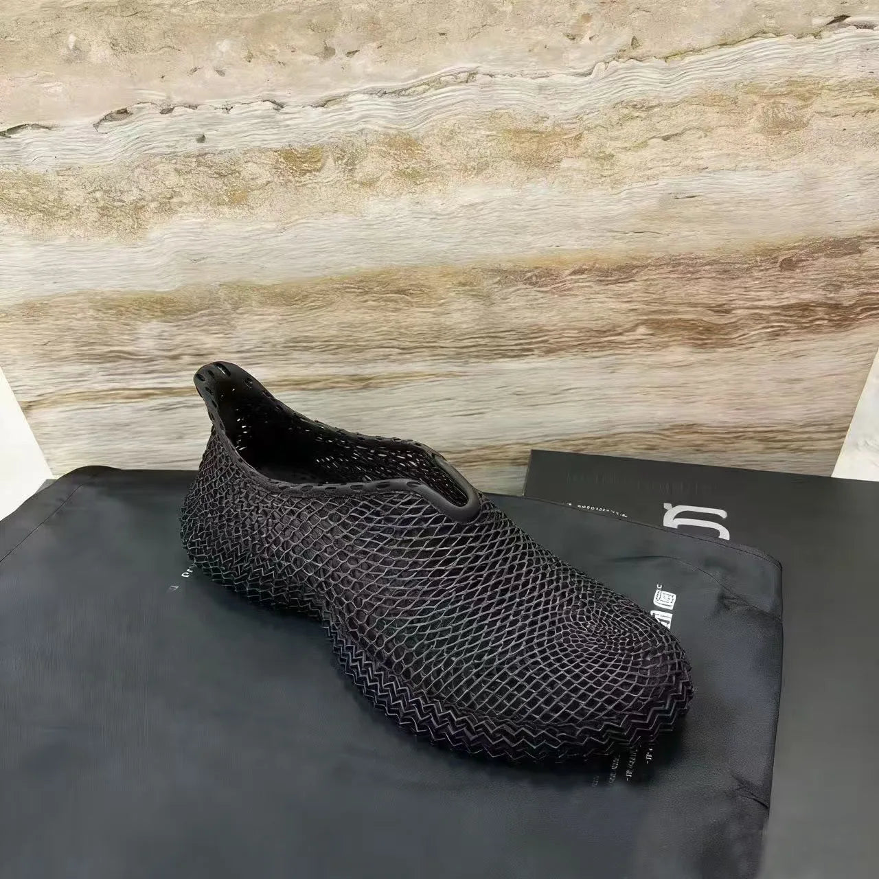 New Summer Lightweight  Breathable 3D Printed Mesh Shoes  City Walks Sneaker Street Style Slip-on Mesh shoes