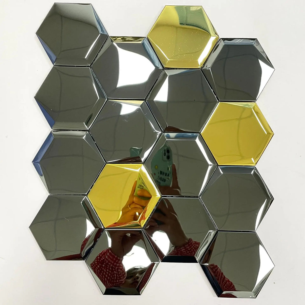 Hexagon self-adhesive metal mosaic tiles panel, mixed dark green and gold reflective hexagons.